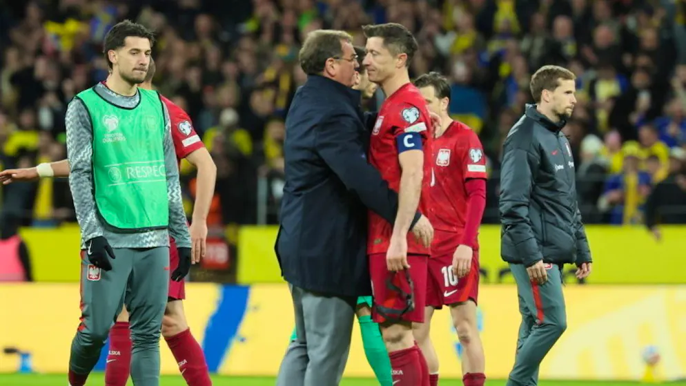 Italien verliert nach Penaltyschiessen und verpasst die WM erneut - Gallery. Die WM findet ohne Polen und Robert Lewandowski statt.