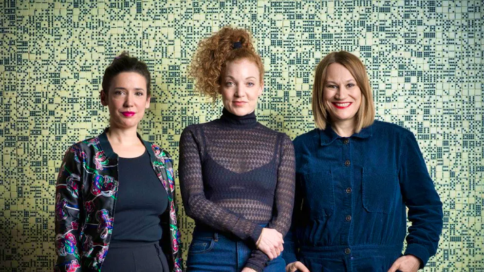 After five years, podcasters Gülsha Adilji, Yvonne Eisenring and Maja Zivadinovic (from left to right) have announced the end of their "Zivadiliring" project. (archive picture)