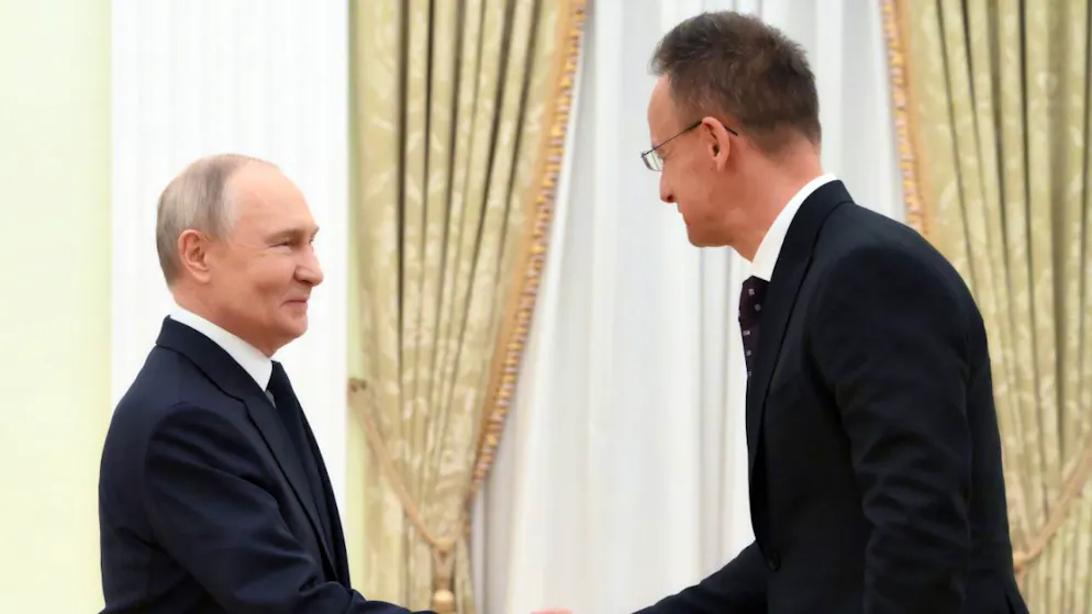 Peter Szijjarto a colloquio con Vladimir Putin.