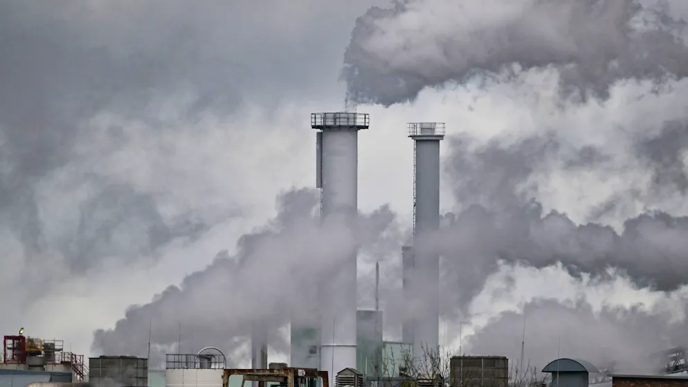 Fewer emissions. Swiss CO₂ emissions are falling - but one sector remains a problem