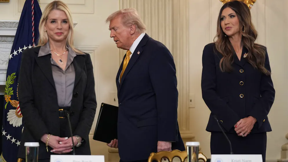 What's going on in the White House?. Bondi gone, Noem gone - that's why Trump is reshuffling his cabinet