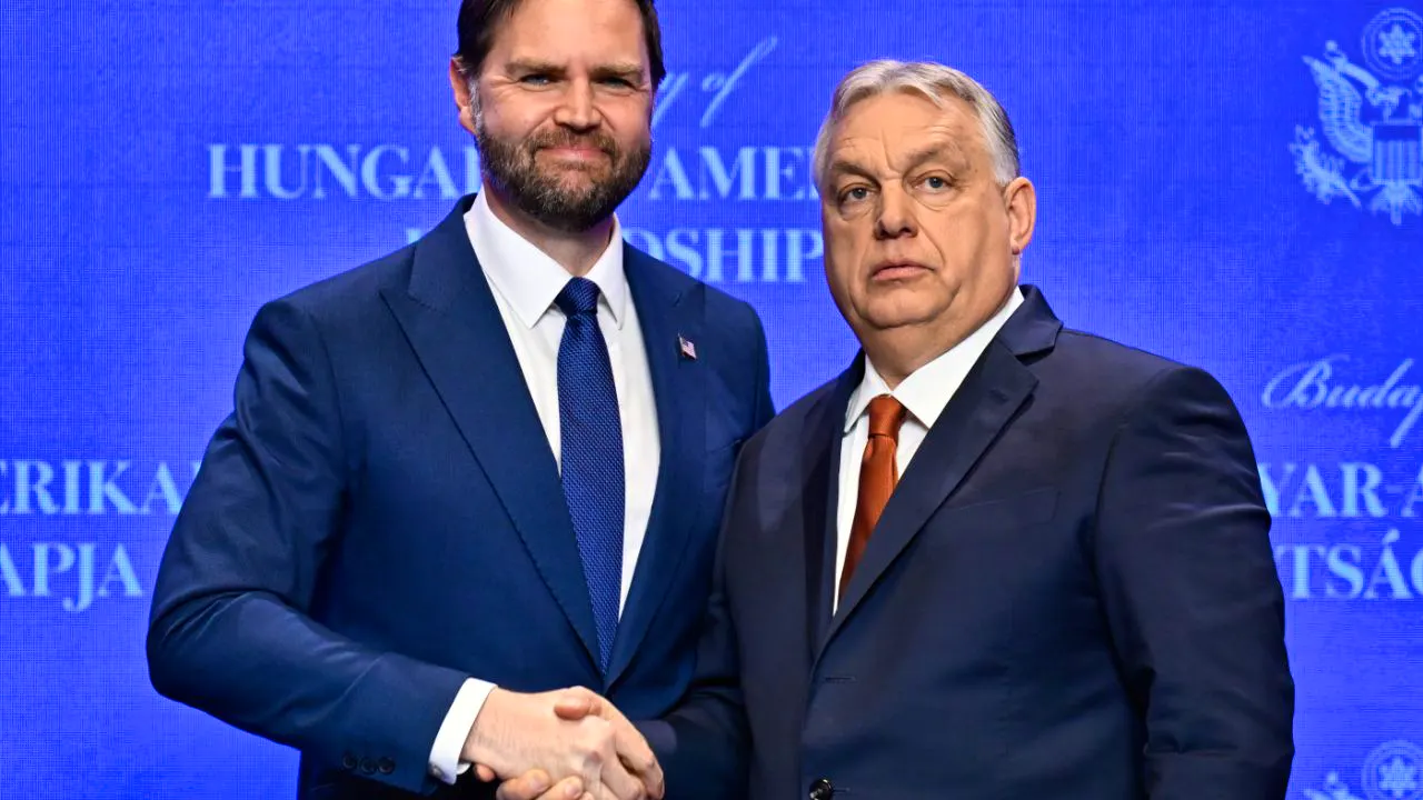 Politik. US-Vize Vance unterstützt Orban im Ungarn-Wahlkampf
