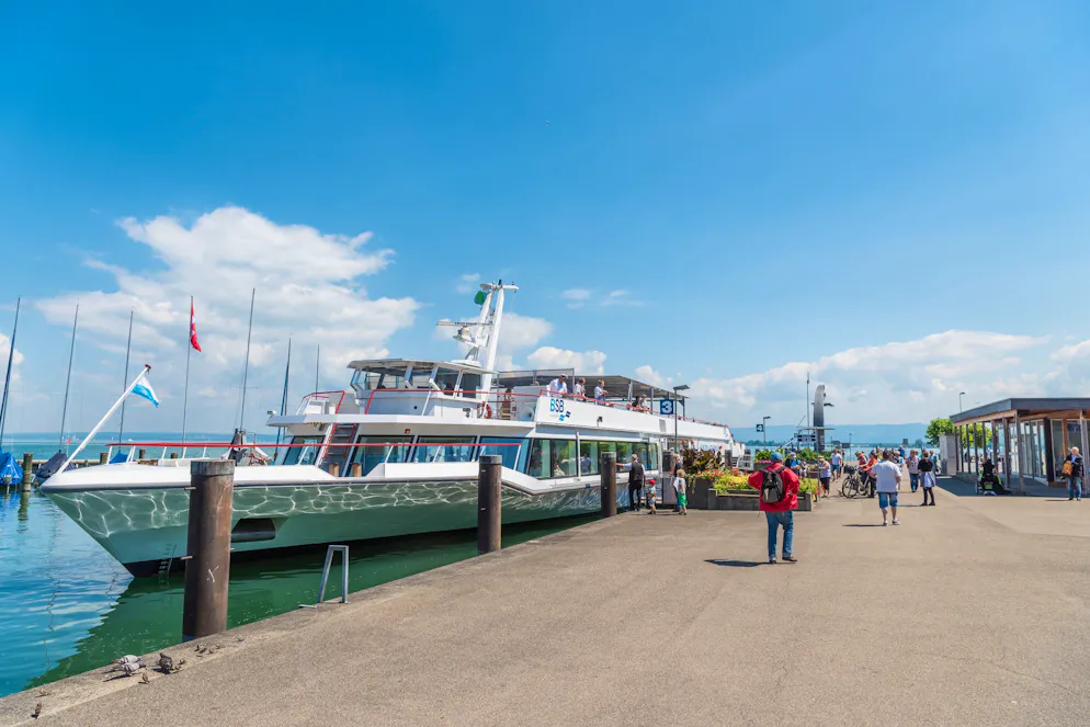 SBB Ausflugstipps – Frühling 2026 – Rorschach. Natürlich gehört eine Schifffahrt auf dem Bodensee beim Besuch von Rorschach dazu. 