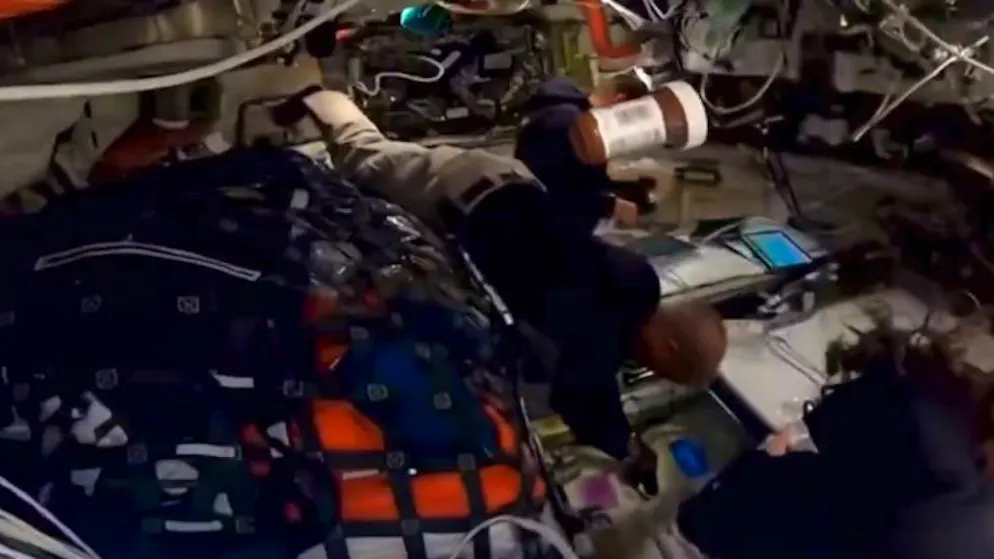 Ecco il video. La più grande pubblicità gratuita della storia: un barattolo di Nutella fluttua con gli astronauti