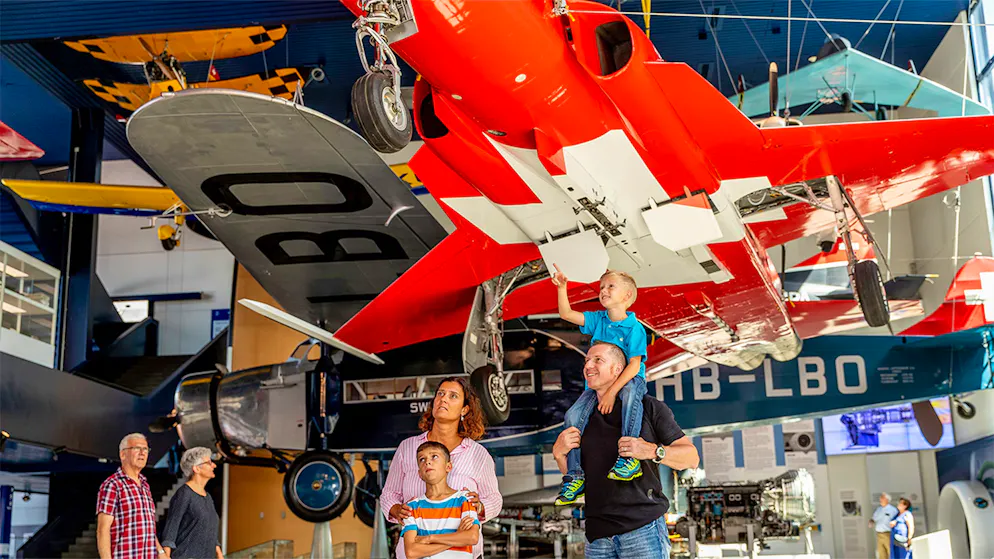 SBB Ausflugstipps – Frühling 2026 – Luzern. Von historischen Flugzeugen bis zu modernster Mobilität bietet das Verkehrshaus in Luzern zahlreiche Attraktionen. 