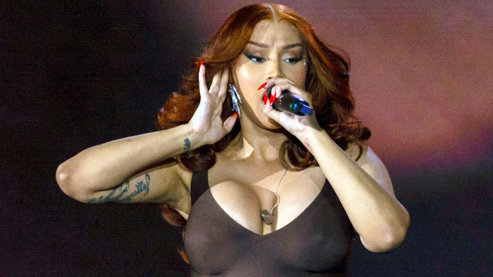 Fraude à la carte de crédit. «Je vais vous faire tabasser» - Victime d’une grosse arnaque, Cardi B voit rouge