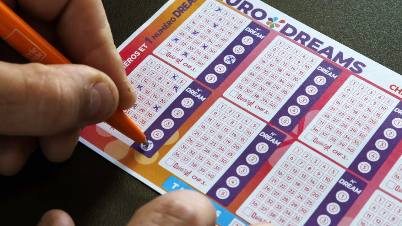 MID games of chance. Lucky lottery player receives 22,222 francs per month for 30 years
