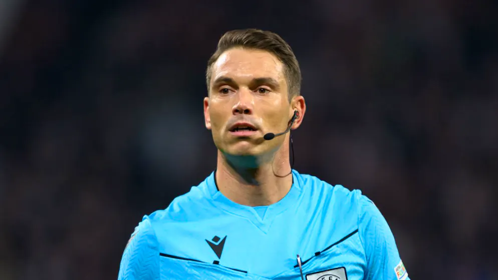 Referee selected. Schärer as 4th official - Siebert to referee Champions League final