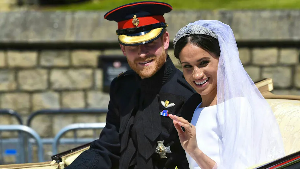 Prinz Harry und seine Frau Meghan Markle an ihrem Hochzeitstag im Jahr 2018. (Archivbild)