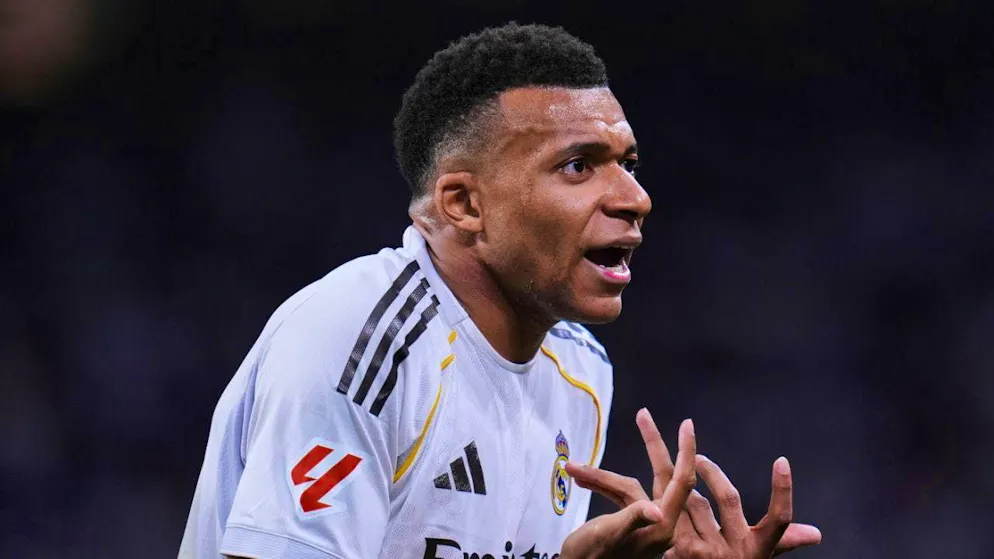 Superstar Kylian Mbappé claims a penalty for Real Madrid