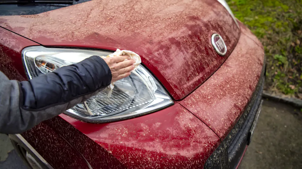 Meteo. In Svizzera il sole lascia il posto alle nuvole cariche di sabbia del Sahara