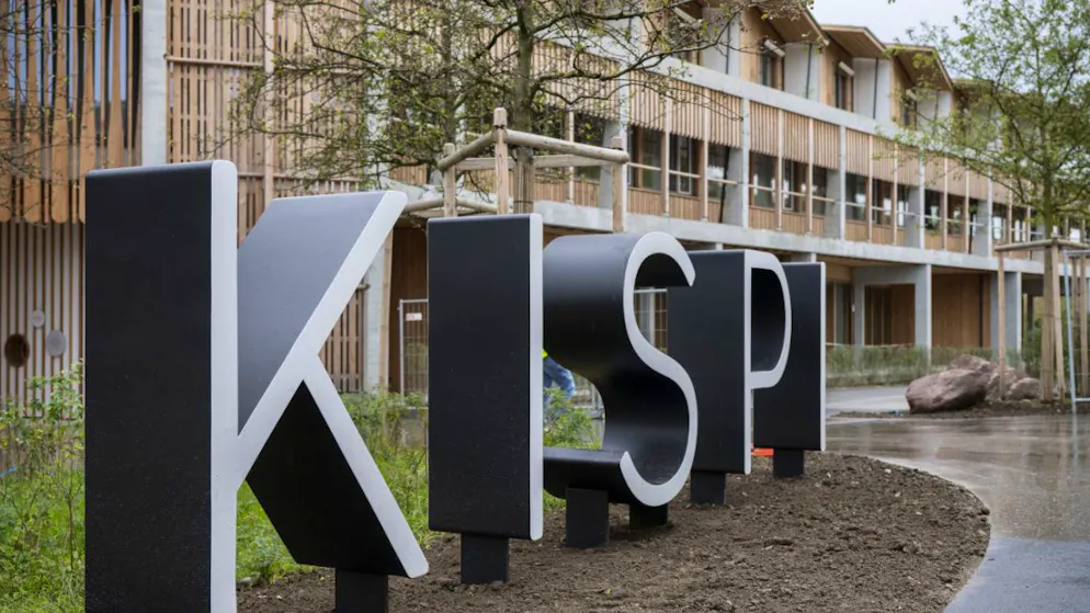 Tragödie in Crans-Montana VS. Letztes Opfer verlässt Zürcher Kinderspital +++ Moretti «zu krank» für Anhörung – TV-Team erwischt ihn beim Arbeiten