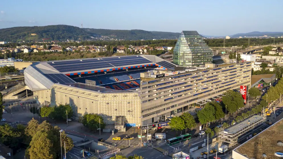 Lo stadio St. Jakob-Park di Basilea. (Foto archivio)