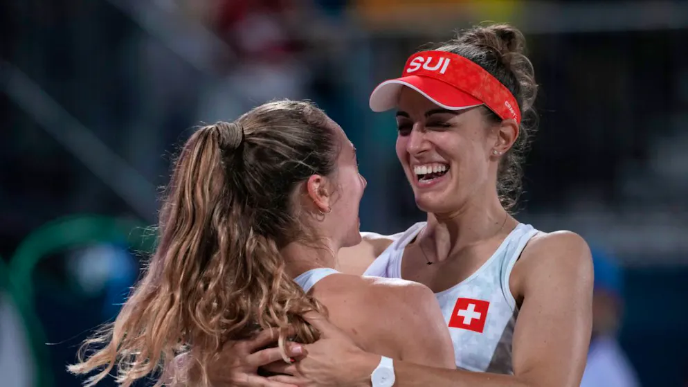 Spannen wieder erfolgreich zusammen: Die Olympia-Dritten Tanja Hüberli (rechts) und Nina Brunner