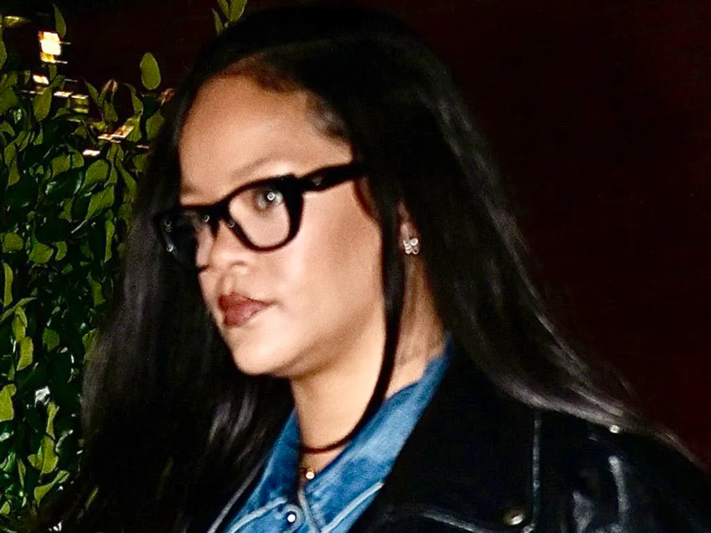 Spettacolo. Spari a casa di Rihanna: in tribunale la donna accusata di omicidio premeditato