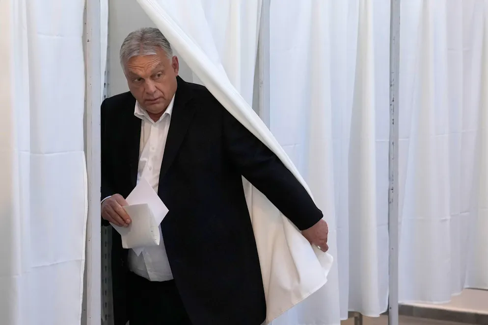 Rekord-Wahlbeteiligung in Ungarn – Orban bangt um Macht – Gallery. Ungarns Ministerpräsident Viktor Orban hat am frühen Morgen bei der Parlamentswahl seine Stimme abgegeben.
