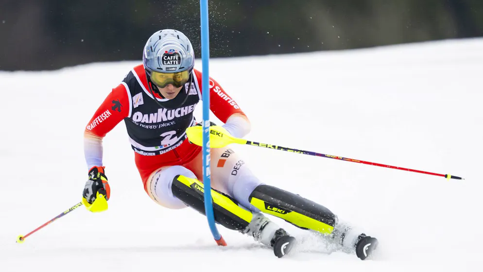 Holdener next to the podium. Selina Egloff and Reto Mächler win slalom gold at the Swiss Championships