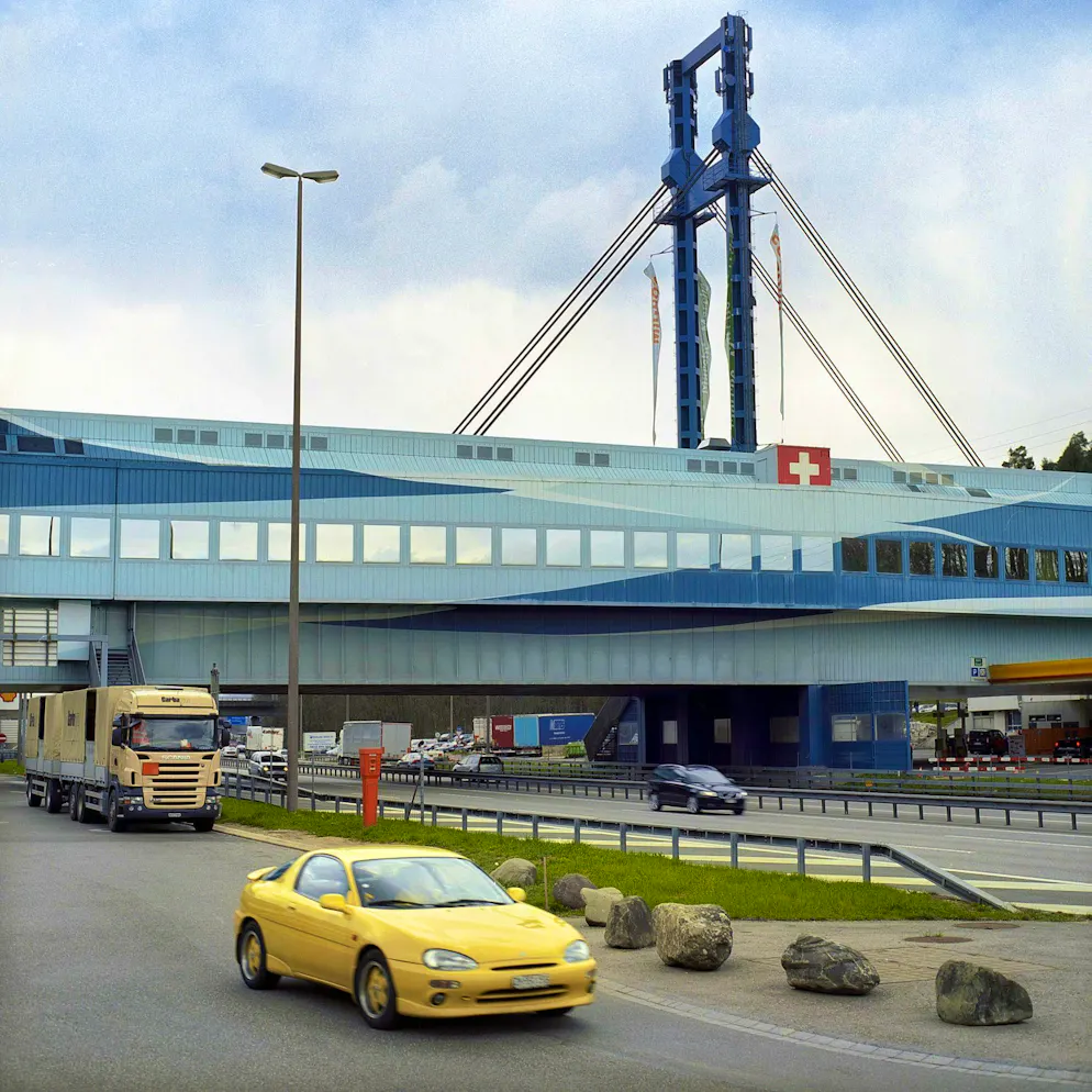 The Würenlos highway service area is located west of Zurich in the municipality of Würenlos AG.