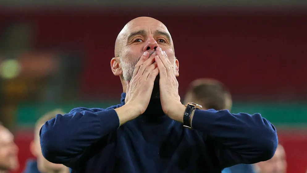 «C'est le soleil». Guardiola joue les miss météo pour expliquer le regain de forme de Man City