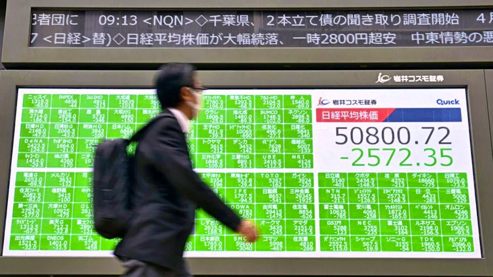 The leading East Asian indices started the trading week on a negative note. The oil price has once again risen above a psychologically important level. (archive picture)