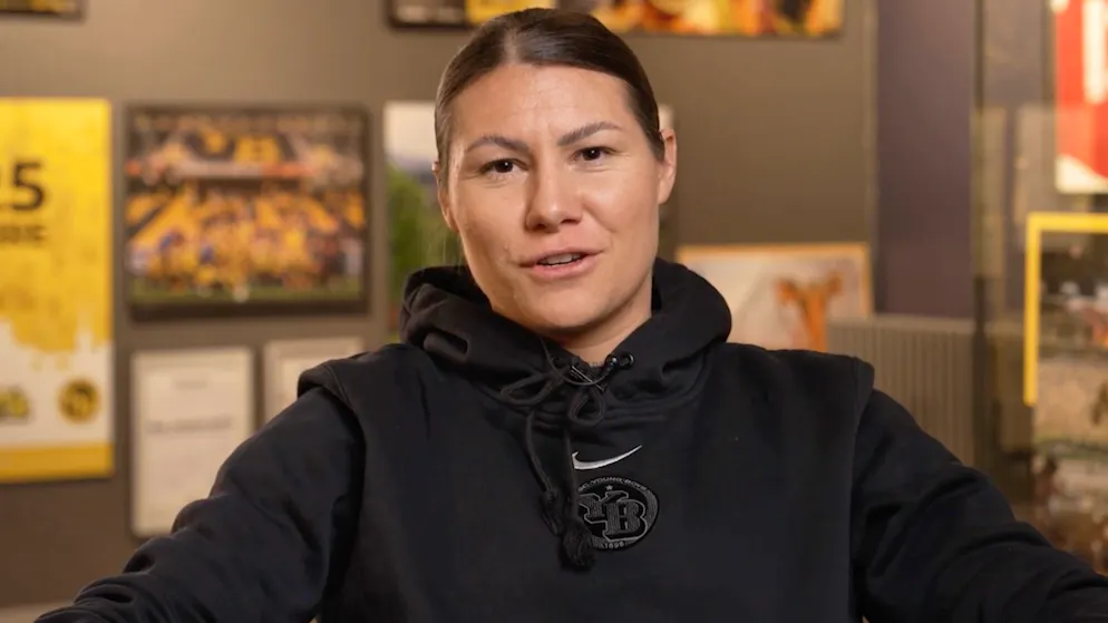 Injured national team star. Ramona Bachmann: 