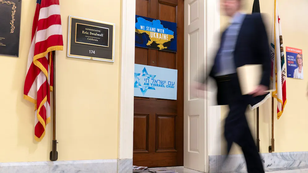 Stati Uniti. Uno scandalo sessuale fa tremare il Congresso, si dimettono due deputati