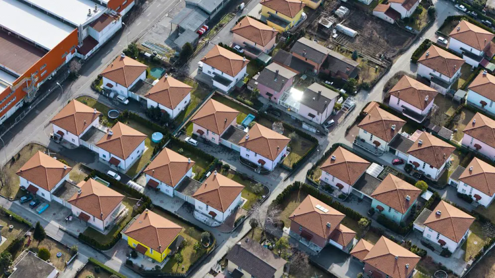 Servizi finanziari. Mercato immobiliare svizzero ancora in contesto globale incerto