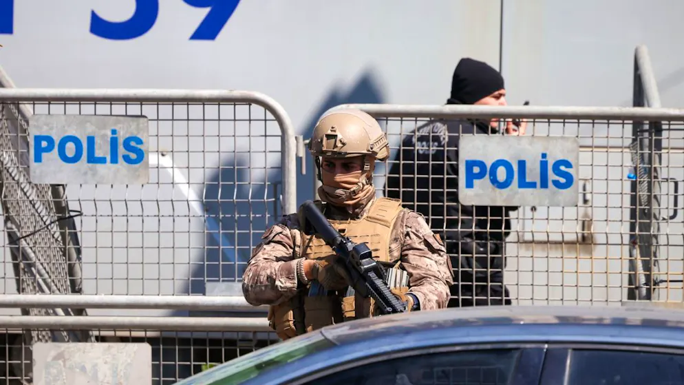 16 i feriti. Shock in Turchia: un ex studente apre il fuoco in un liceo, poi si suicida