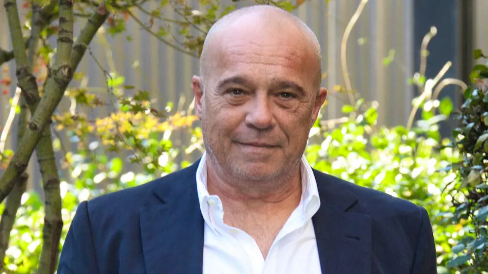 Serie TV. Claudio Amendola ricorda Antonello Fassari: perché «I Cesaroni – Il ritorno» non è più lo stesso