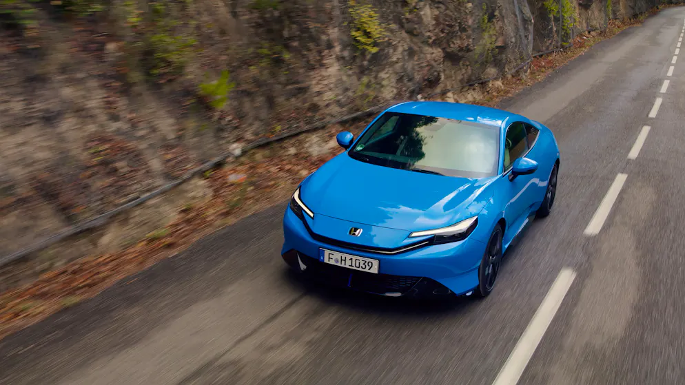 Der Honda Prelude hat 184 PS und ist damit überhaupt nicht übermotorisiert, eher das Gegenteil.