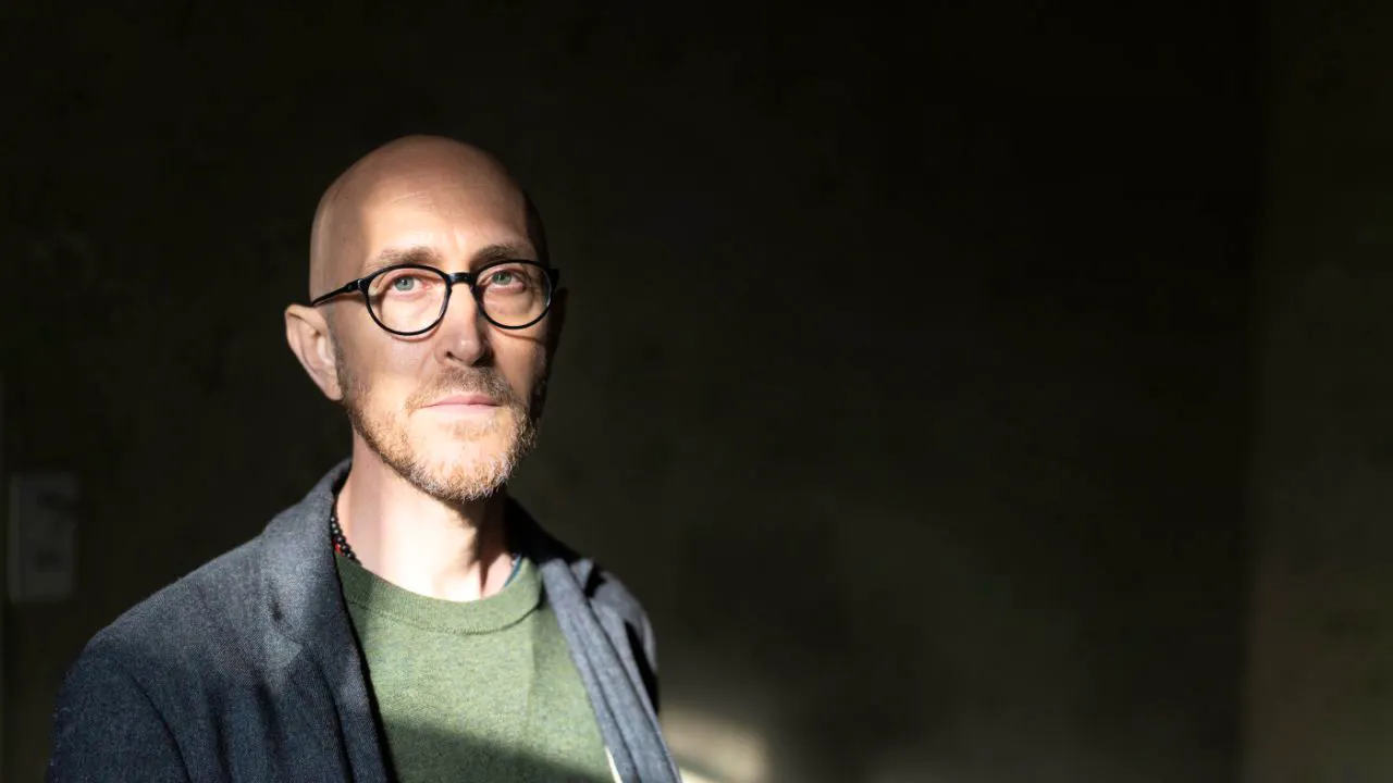 Literatur. Michael Hugentobler erzählt das Leben als wunderschöne Katastrophe