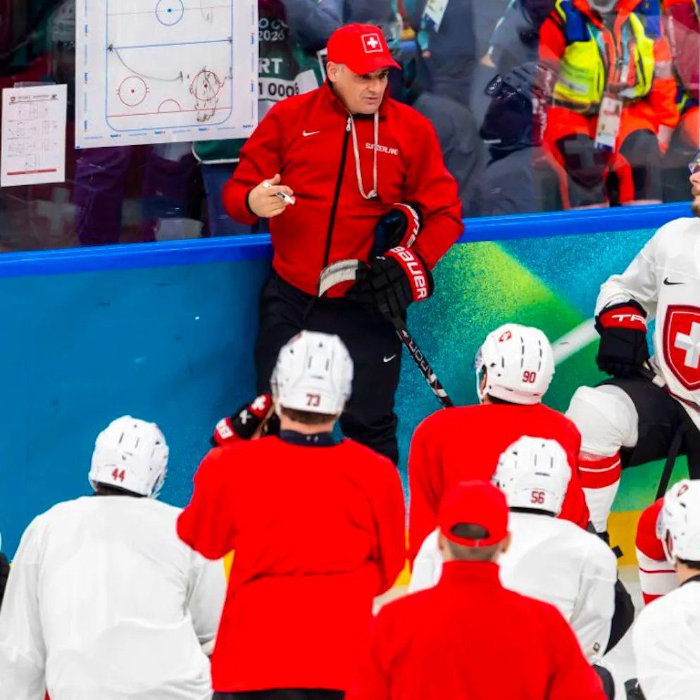 World Championship preparation. Flying change at the helm one month before the home World Cup