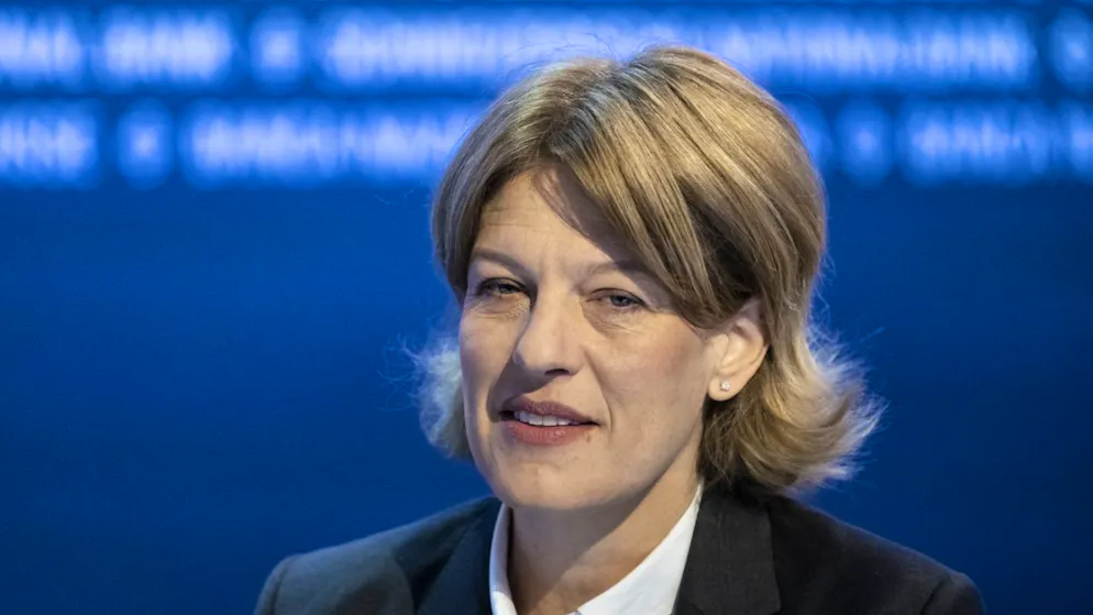 Petra Tschudin è stata attiva anche per la Banca dei regolamenti internazionali.