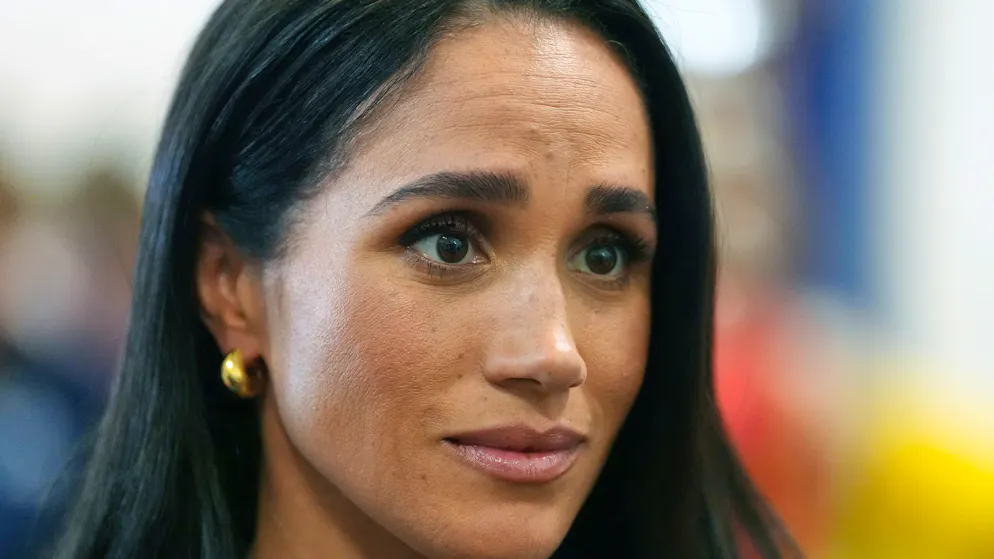 Ecco il video. Meghan Markle si sfoga: «Sono tra le più bullizzate al mondo». Scoppia la polemica