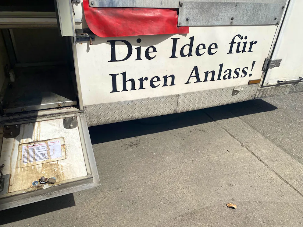 Da ist nicht nur nach der letzten Fahrt nicht sauber geputzt worden.