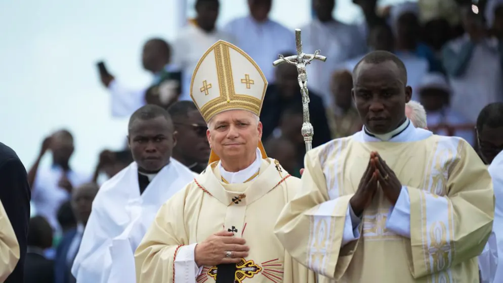 More than 100,000 people attend mass. Pope encourages African youth