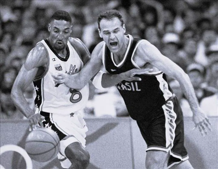 Basket. A 68 anni è morto Oscar Schmidt