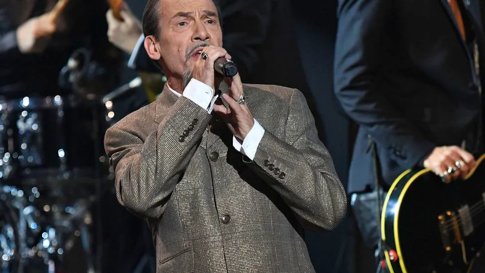 «Je suis heureux de revenir». Florent Pagny de retour sur scène après avoir vécu «le pire des cauchemars pour un chanteur»