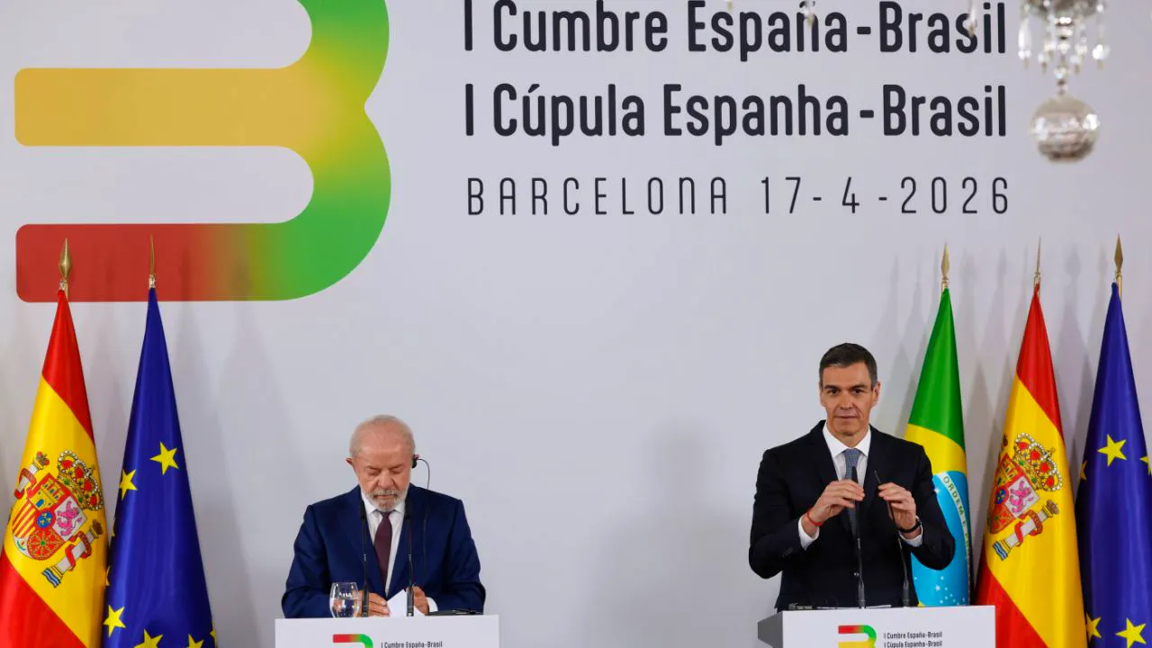 Spain. Sánchez and Lula stand up against war and shift to the right