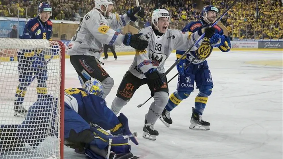 Hockey. Break del Friborgo in gara-1, Davos al tappeto