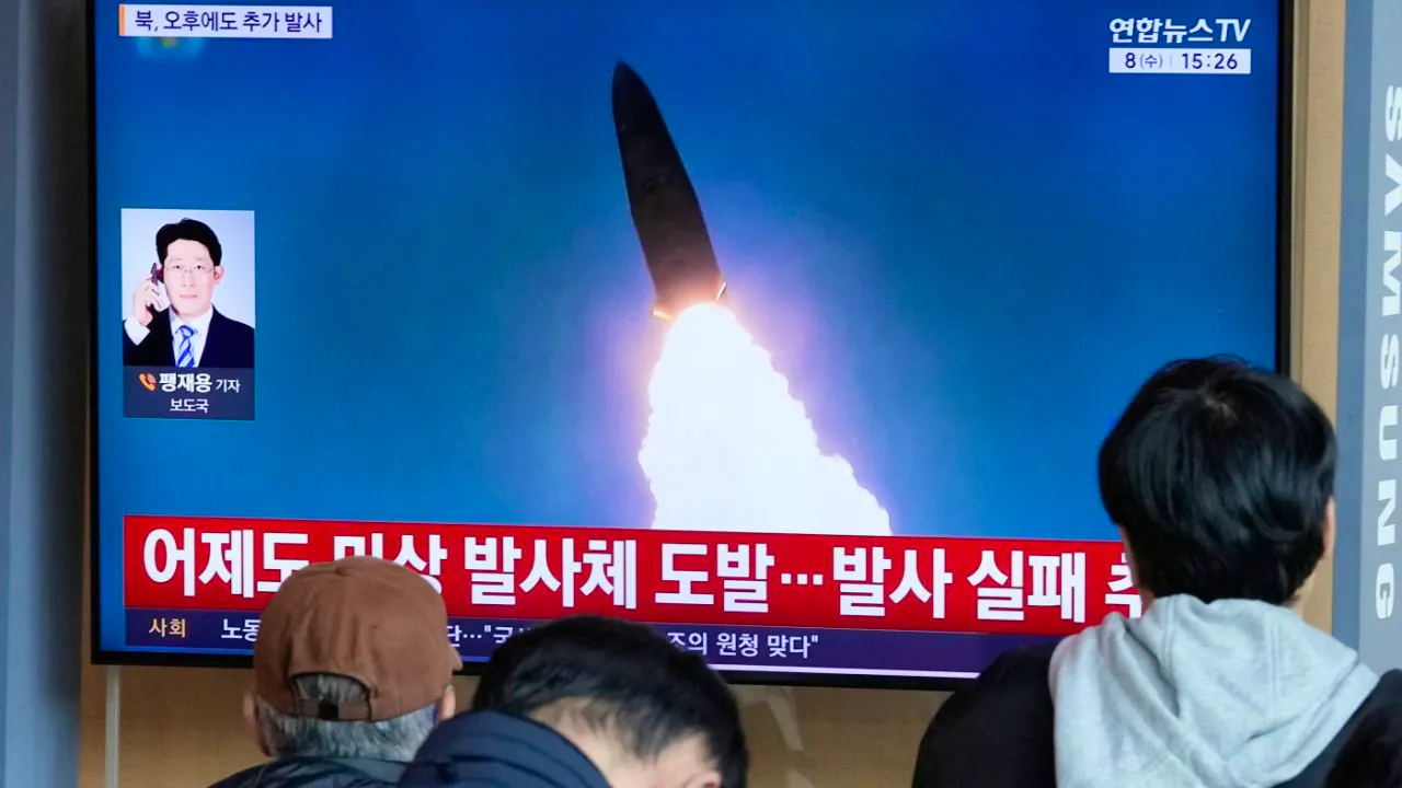 Politics. South Korea: North Korea tests ballistic missiles again