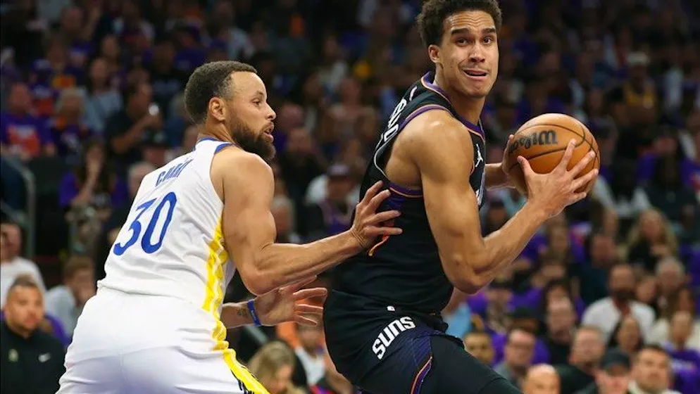 Basket. Suns e Magic si prendono gli ultimi posti per i playoff NBA
