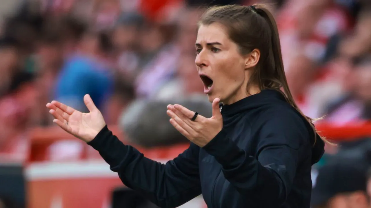 Deutschland. Welt-Presse feiert «Fussballgöttin» Eta