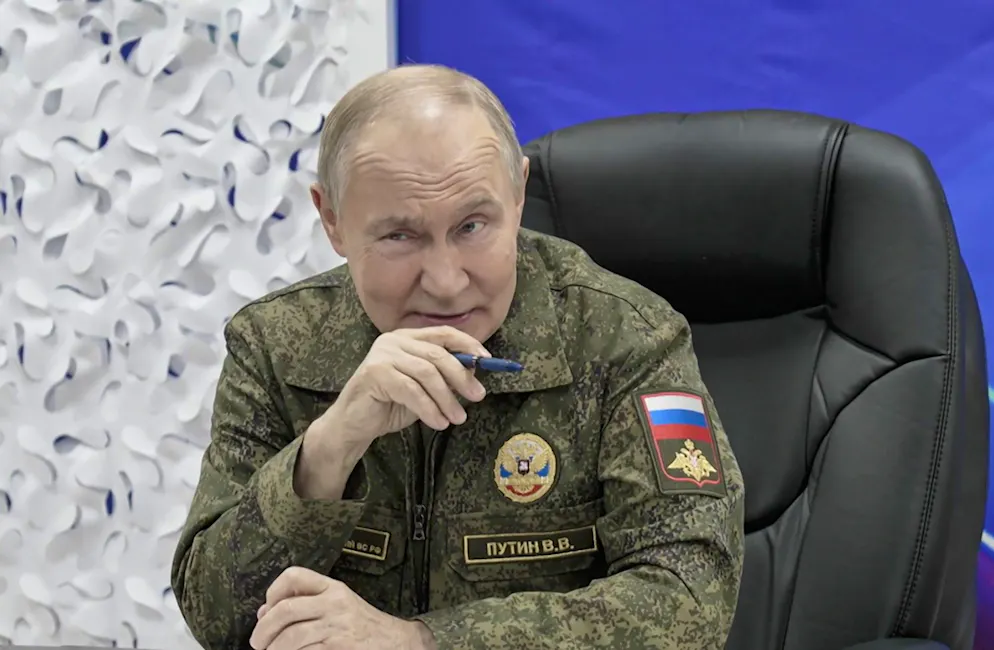 Secondo fonti britanniche, Putin perderebbe fino a 35'000 soldati ogni mese. 