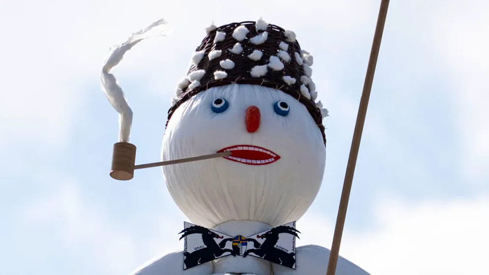 Tradition estivale. Les Zurichois ont brûlé le bonhomme hiver au Sechseläuten