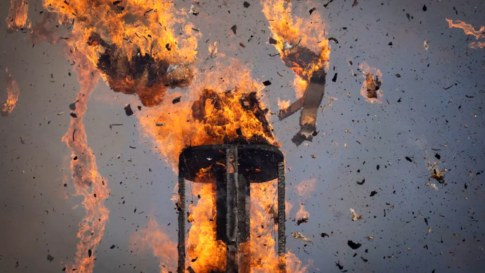 Les Zurichois ont brûlé le bonhomme hiver au Sechseläuten – Gallery. La tête du Böögg zurichois a explosé cette année après 12 minutes et 48 secondes.