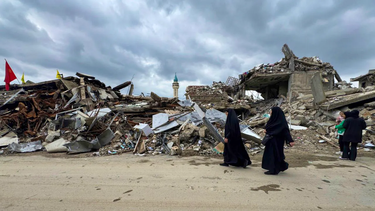 Politics. Lebanon reports casualties after Israeli attack