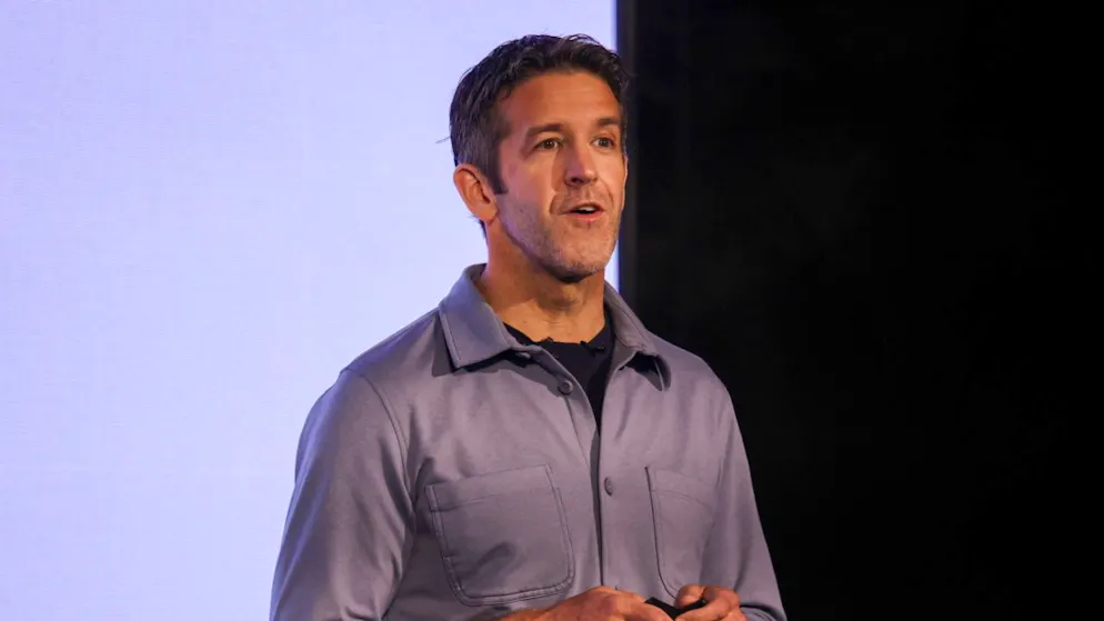 John Ternus (photo) succédera à Tim Cook, à la tête d'Apple, en septembre.