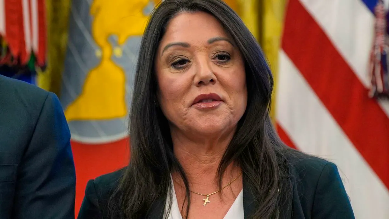 USA. Another minister leaves US government