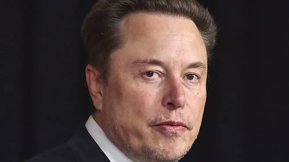 Elon Musk est convoqué en audition libre à Paris dans le cadre d'une enquête sur les possibles dérives de son réseau social X.